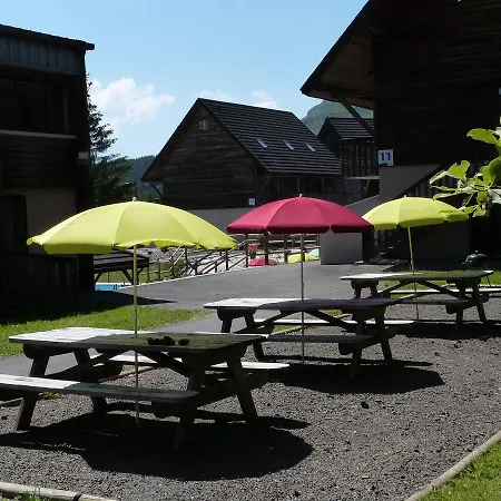 Residence Le Bois De La Reine Aparthotel Super Besse