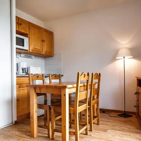 Residence Le Bois De La Reine Aparthotel Super Besse