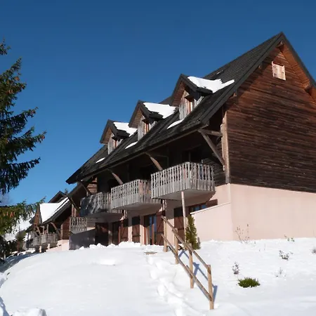 Residence Le Bois De La Reine Aparthotel 3*
