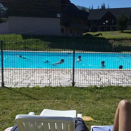 Residence Le Bois De La Reine 3*